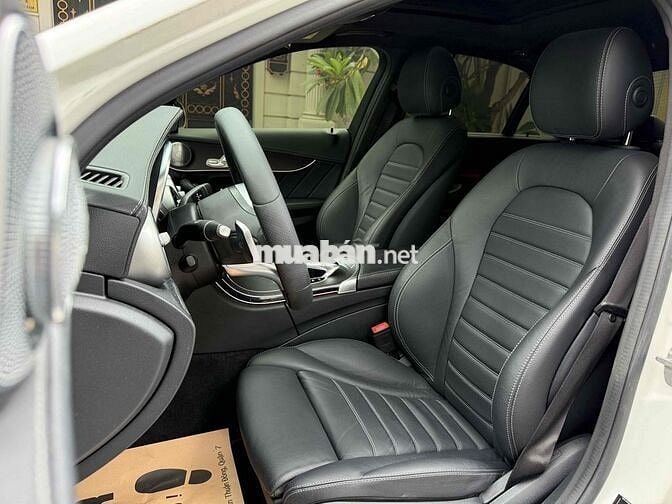 Mercedes C300 AMG model 2021