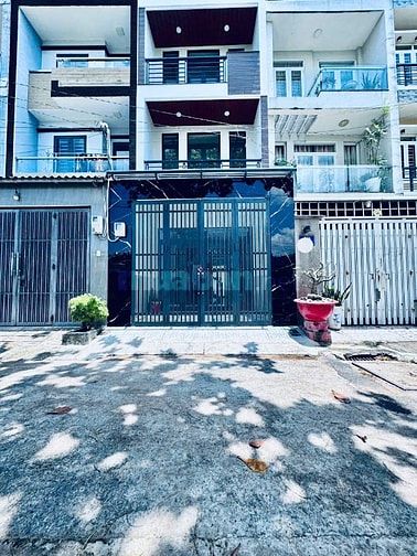 Nhà đẹp 3 tầng 4x17m, 7 tỷ 900 KDC An Sương, Đông Hưng Thuận, Quận 12