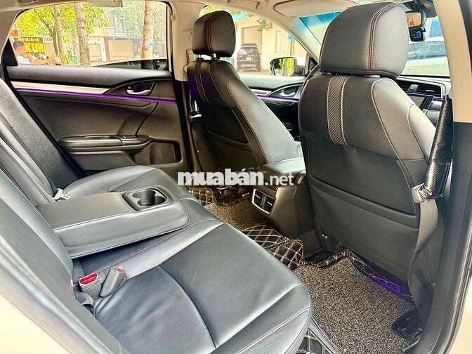 Honda Civic 2020 1.5RS - 48000 km