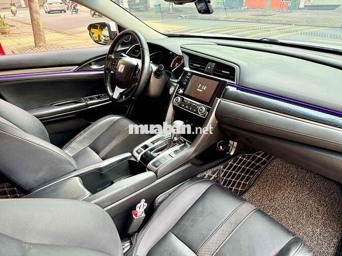 Honda Civic 2020 1.5RS - 48000 km