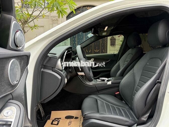 Mercedes C300 AMG model 2021