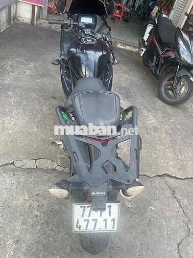 zủuki GSX-R150