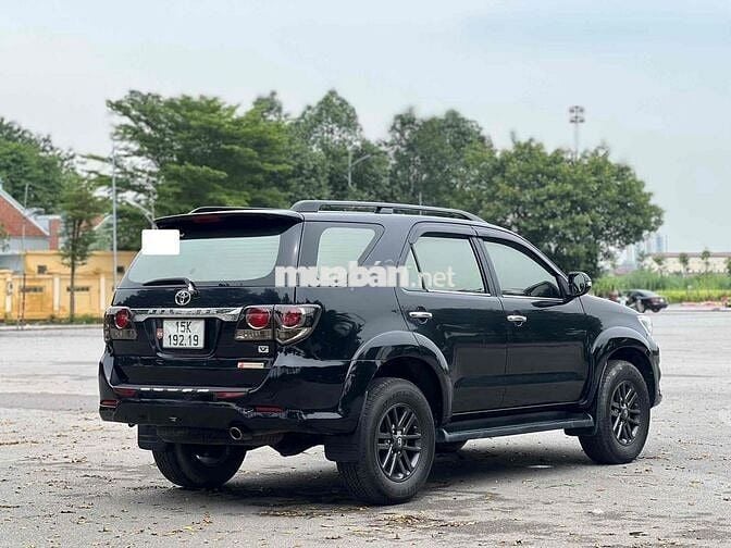 Toyota Fortuner 2015 2.7V 4x4 - 100000 km