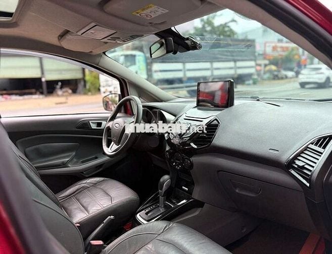Ford EcoSport 2016 Titanium 1.5L AT - 102000 km