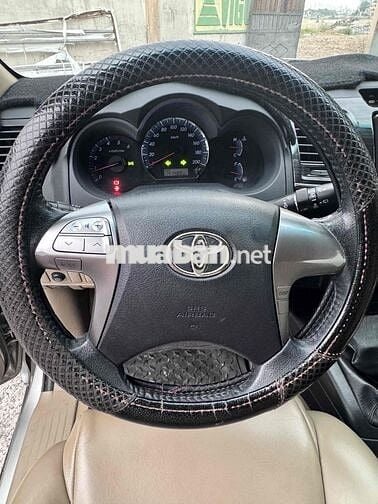 Toyota Fortuner 2015 2.5G - 140000 km