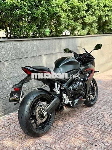 Honda CBR650r e-clutch chính chủ
