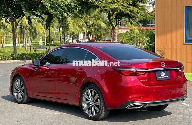 Mazda 6 2021 2.0 Premium chuẩn 3vkm chỉ 6xx