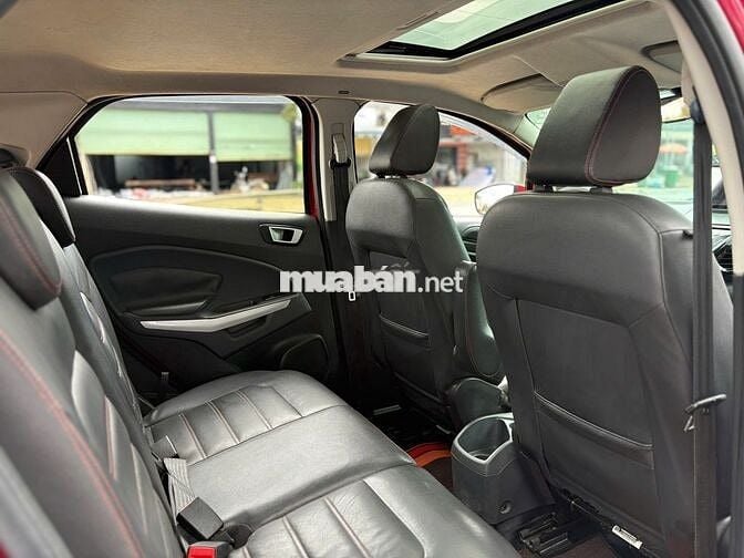 Ford EcoSport 2016 Titanium 1.5L AT - 102000 km