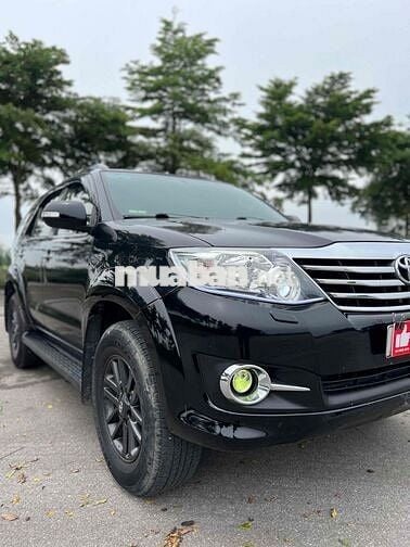 Toyota Fortuner 2015 2.7V 4x4 - 100000 km