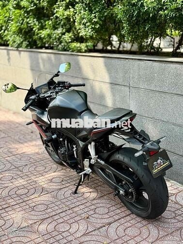 Honda CBR650r e-clutch chính chủ