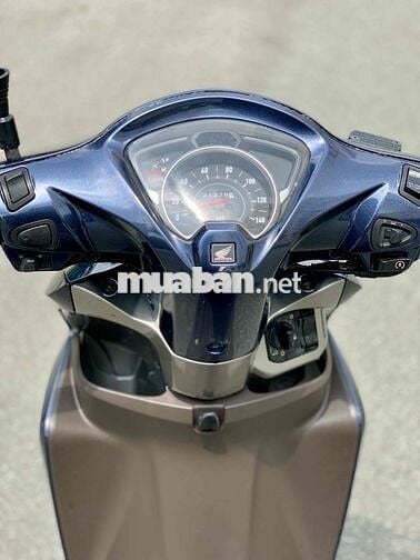 Vision 2018 Smartkey đẹp BSTP 21k km chính chủo