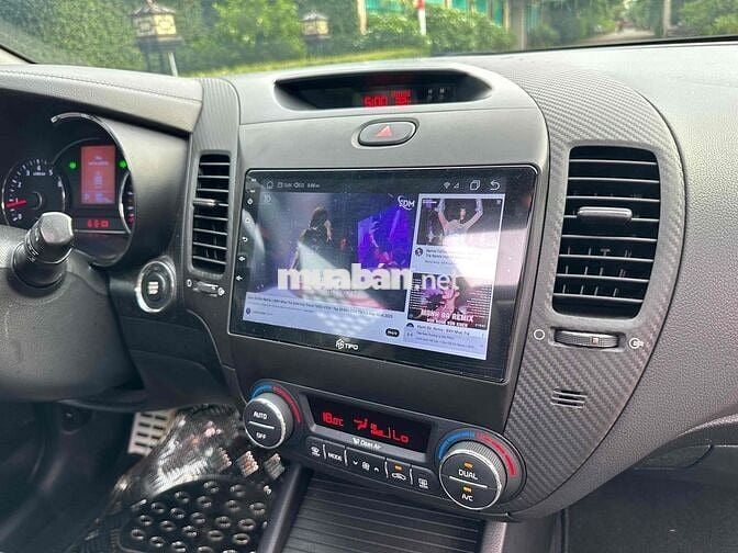 Kia K3 2015 2.0 AT - 70 km