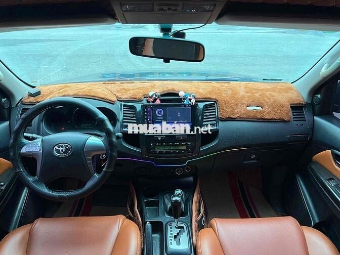 Toyota Fortuner 2015 2.7V 4x4 - 100000 km
