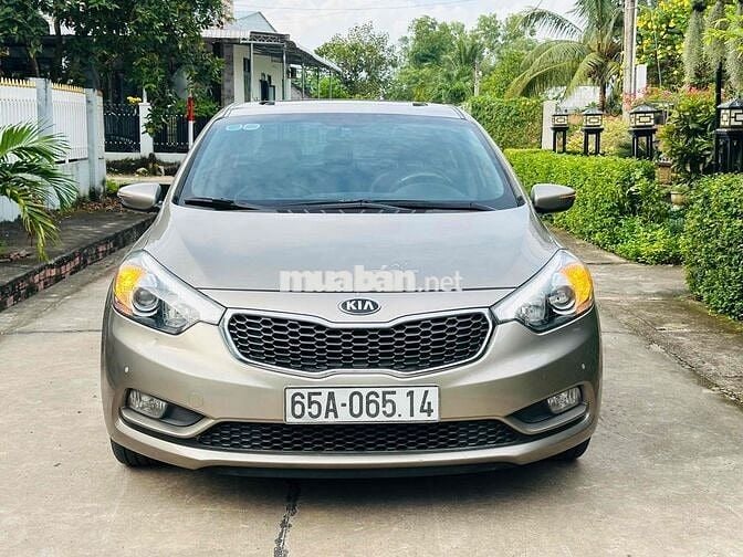 Kia K3 2015 2.0 AT - 70 km