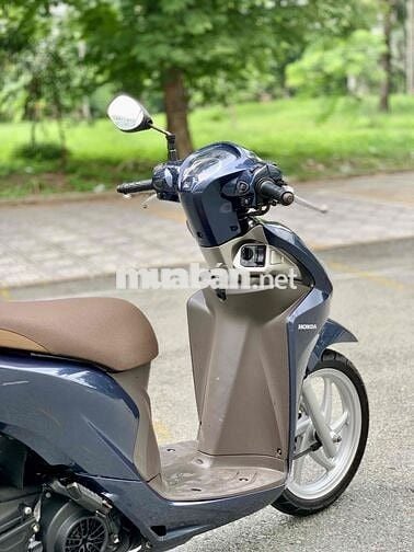 Vision 2018 Smartkey đẹp BSTP 21k km chính chủo