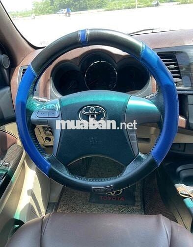 Toyota Fortuner 2016 2.7V 4x2 - 130000 km