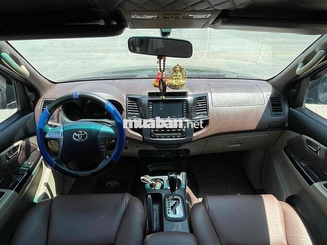 Toyota Fortuner 2016 2.7V 4x2 - 130000 km