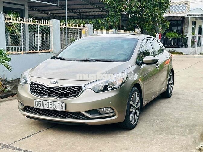 Kia K3 2015 2.0 AT - 70 km