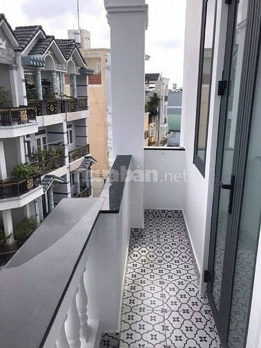BÁN NHÀ CĂN HỘ DỊCH VỤ 25P – MẶT TIỀN PHẠM VĂN CHIÊU – THU NHẬP 100tr