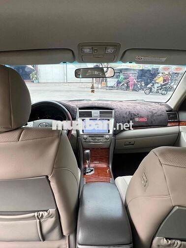 Toyota Camry 20*** km
