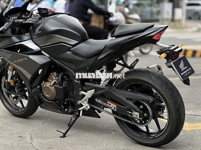 CÔN TAY HONDA CBR500R 2023 ĐEN " XE LƯỚT "