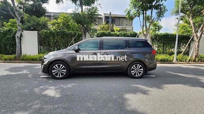 Kia Sedona 2016 - 160000 km