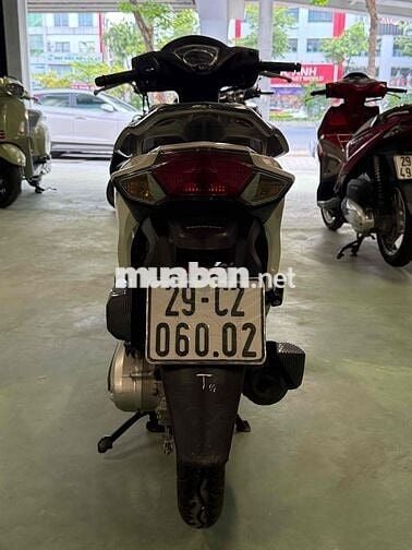 Vision 2023 biển Hà Nội đi cực ít 9003km