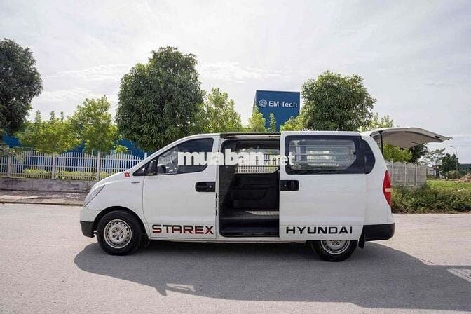 Hyundai Grand Starex 2008 - xe đẹp không lổi nhỏ