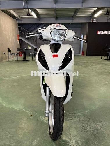 Vision 2023 biển Hà Nội đi cực ít 9003km
