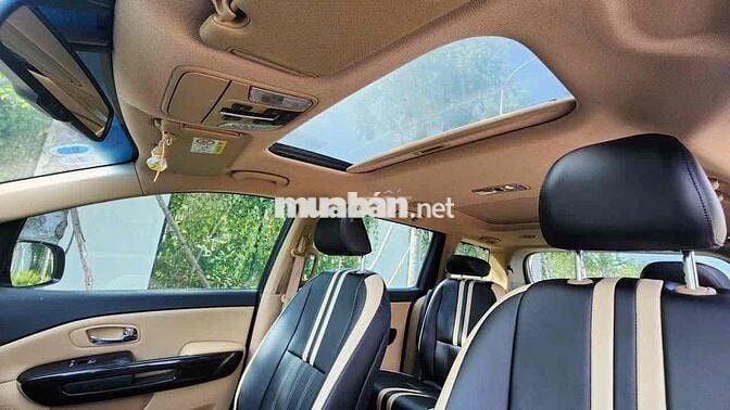 Kia Sedona 2016 - 160000 km