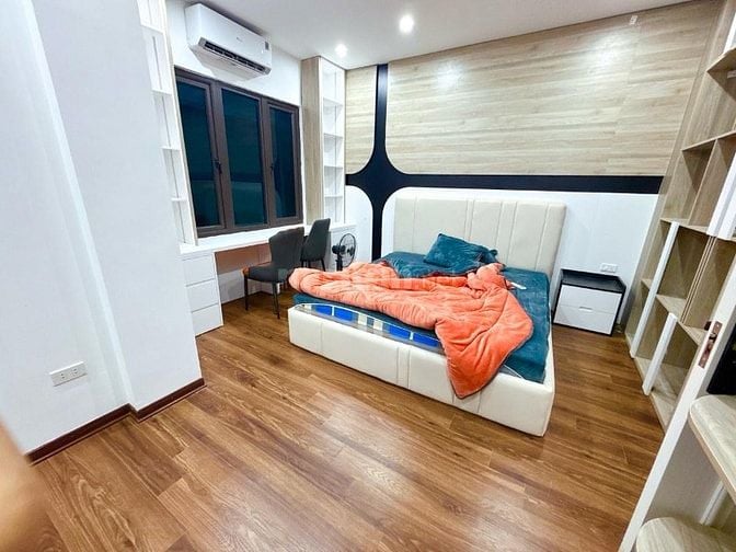 Bán nhà Nguyễn Chí Thanh. Thông La Thành. Kim Mã. Ba Đình. HN. 30m x 6
