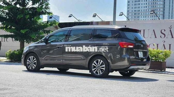 Kia Sedona 2016 - 160000 km