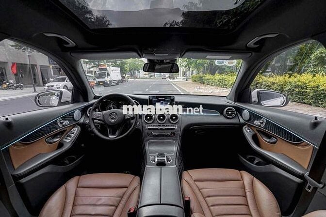GLC300 AMG Model 2019 cá nhân full kịch bảo dưỡng