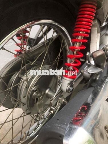 YAMAHA SIRIUC THẮNG DĨA MÀU ĐỎ ĐEN Đ/K 2010