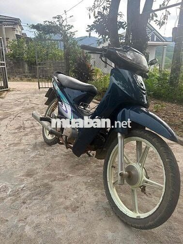 mua về đổ xăng là chạy