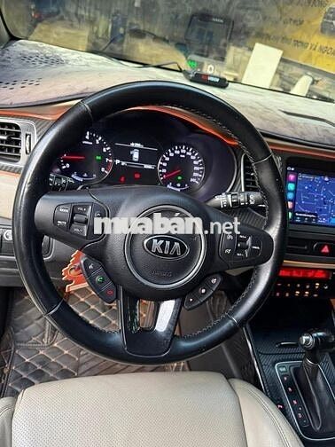 Kia Rondo 2017 2.0 GATH - 94000 km