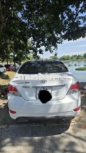 Hyundai Accent 2015 1.4 AT - 66000 km