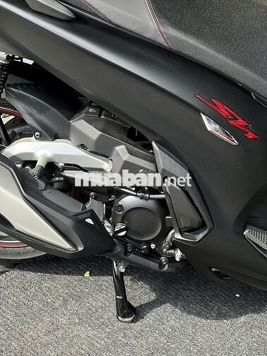 TAY GA HONDA 2022 ĐEN QUA SỬ DỤNG "XE LƯỚT"