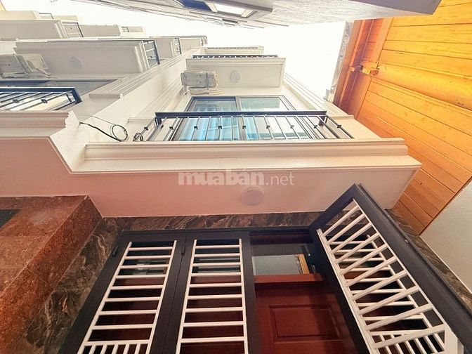Bán nhà mới tinh phố Xuân Đỉnh – Cạnh khu Ngoại Giao Đoàn – 3 bước ra 
