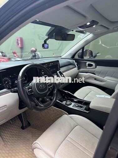Kia Sorento 2021 Signature 2.2 AT AWD - 32000 km