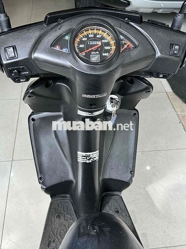 BÁN CLICK MÁY THÁI CUỐI 2011 MỚI 98%,BSTP 1 CHỦ