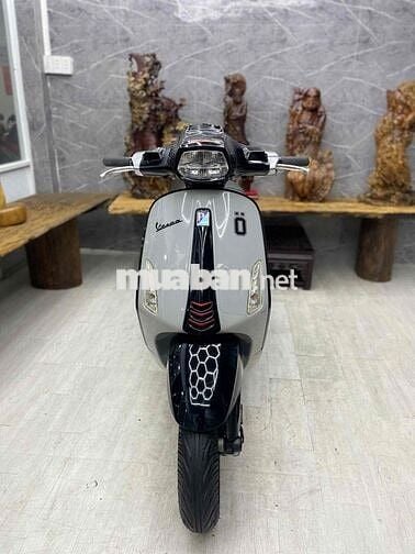👉Vespa Sprint 2018 có cccd chủ máy bao êm