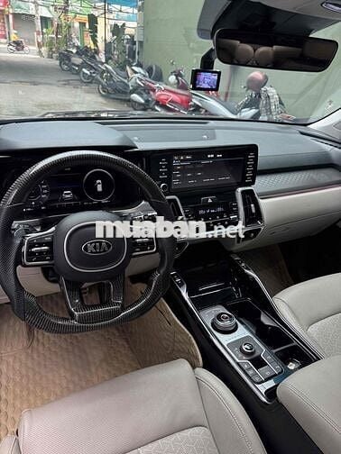 Kia Sorento 2021 Signature 2.2 AT AWD - 32000 km