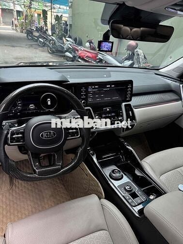 Kia Sorento 2021 Signature 2.2 AT AWD - 32000 km