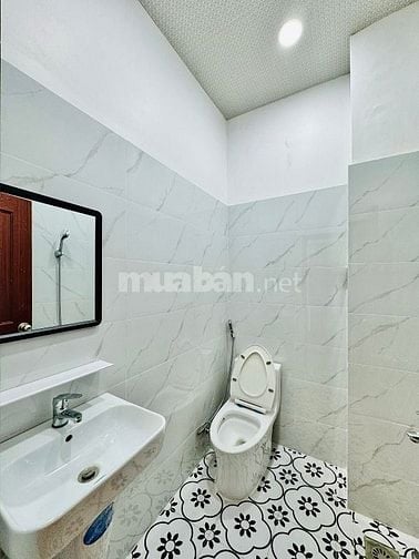 Nhà 3 lầu tuyệt đẹp Cao Cấp Mặt tiền kinh doanh Đường Số 4, P16, GV