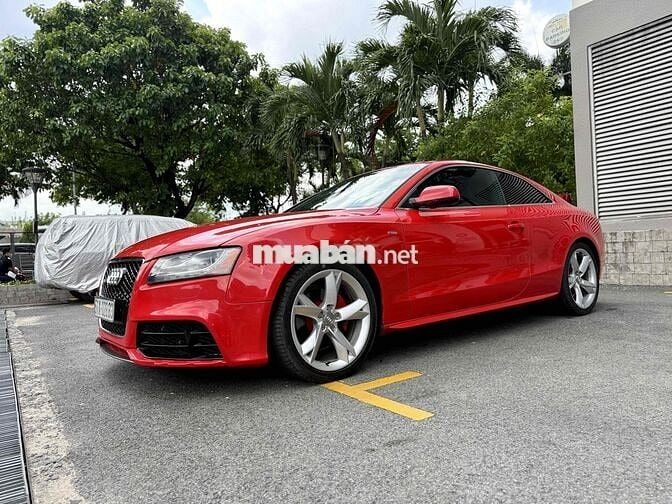 Audi A5 2009 2.0T S-line Quattro - 79000 km