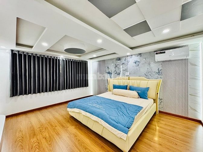 Nhà 3 lầu tuyệt đẹp Cao Cấp Mặt tiền kinh doanh Đường Số 4, P16, GV