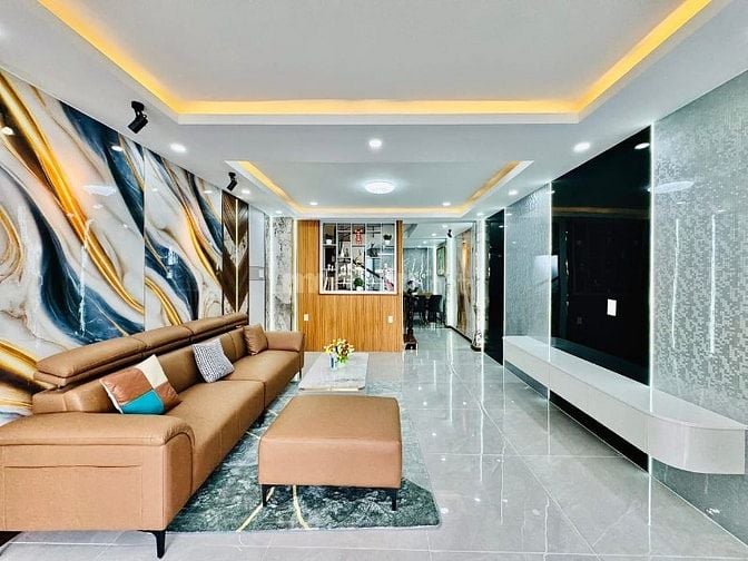 Nhà 3 lầu tuyệt đẹp Cao Cấp Mặt tiền kinh doanh Đường Số 4, P16, GV