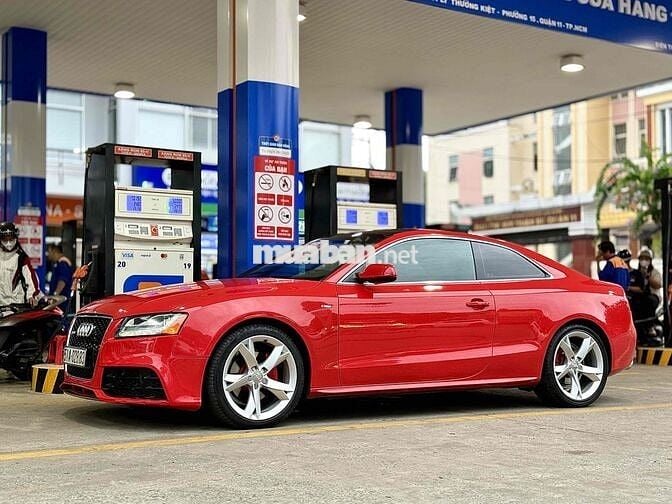 Audi A5 2009 2.0T S-line Quattro - 79000 km