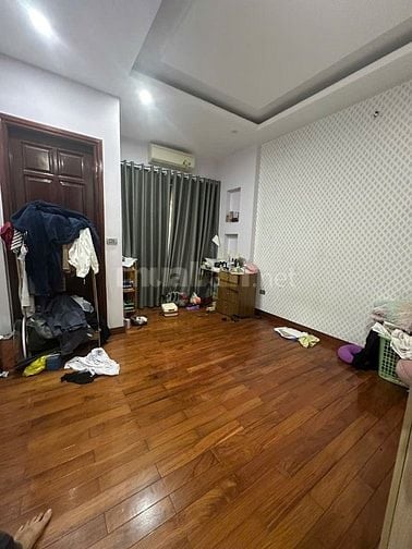 Nhà đẹp cho thuê ngõ 726 đường láng